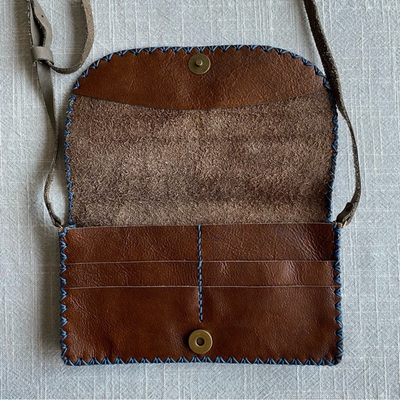 Handmade Leather Crossbody Purse Cardholder Bag Hand-Stitched - Picture 9 of 12